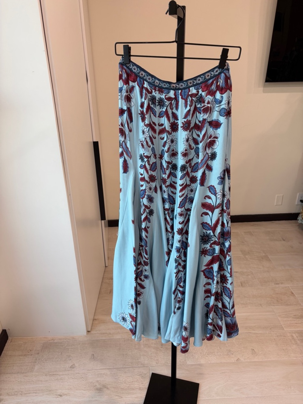 Farm Rio: Soft Blue Marcelle Pleated Maxi
Skirt - Picture 12 of 15